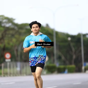 Runner Photo 7730210