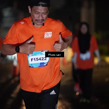 Runner Photo 7730212