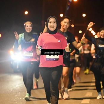Runner Photo 7730213