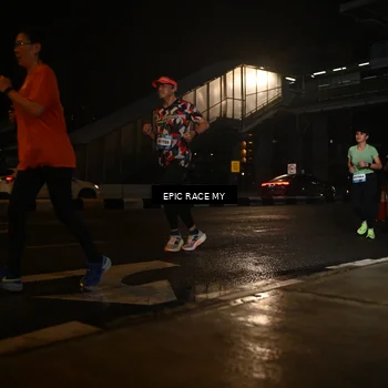 Runner Photo 7730229