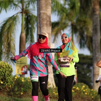 Runner Photo 7730271