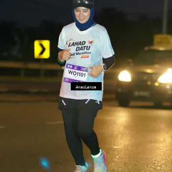 Runner Photo 7730277