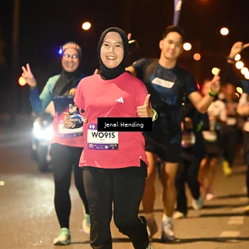 Runner Photo 7730299