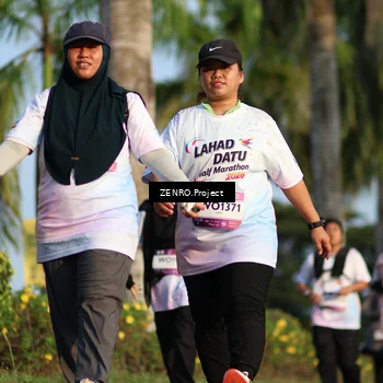 Runner Photo 7730307