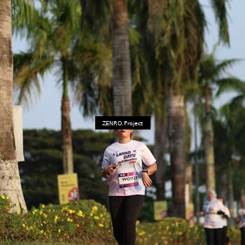 Runner Photo 7730308
