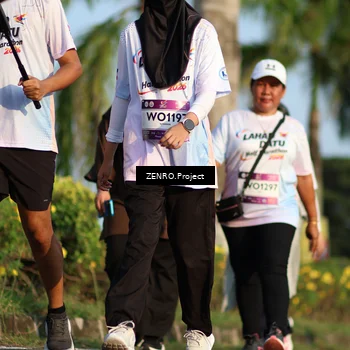 Runner Photo 7730316
