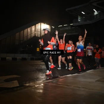 Runner Photo 7730339