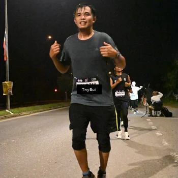 Runner Photo 7730345