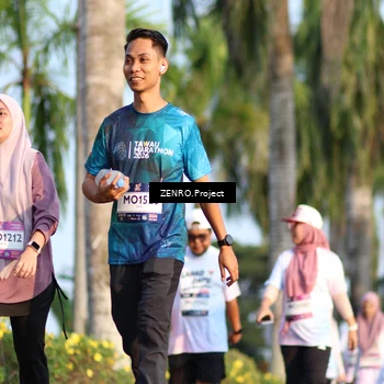 Runner Photo 7730348