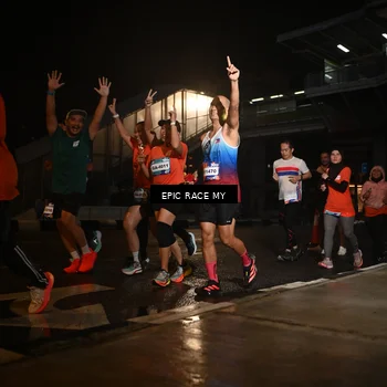 Runner Photo 7730361