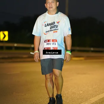 Runner Photo 7730372