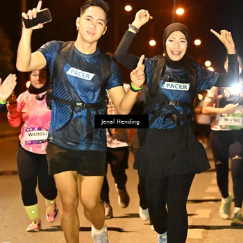 Runner Photo 7730377