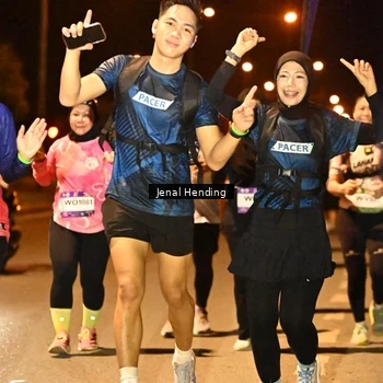 Runner Photo 7730390