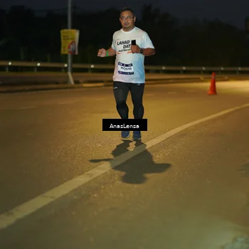 Runner Photo 7730411