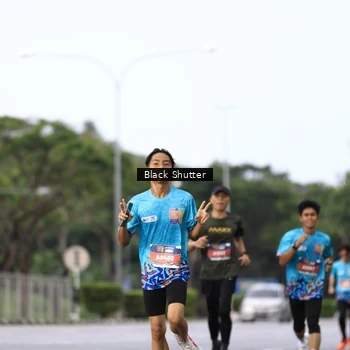 Runner Photo 7730436