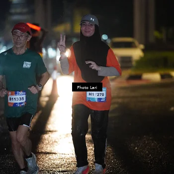 Runner Photo 7730454