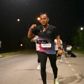Runner Photo 7730462