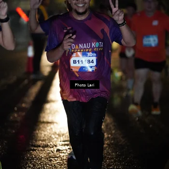 Runner Photo 7730484