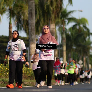 Runner Photo 7730488