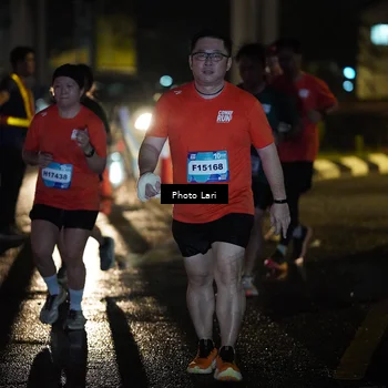 Runner Photo 7730489