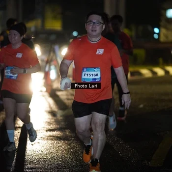 Runner Photo 7730494