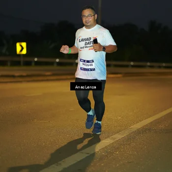 Runner Photo 7730502