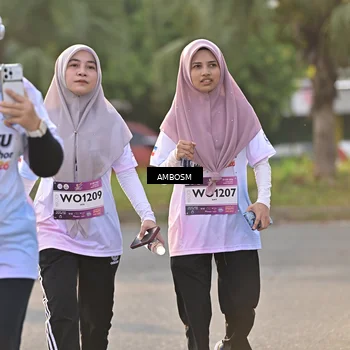 Runner Photo 7730559