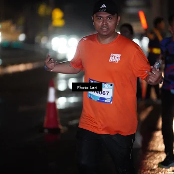 Runner Photo 7730579