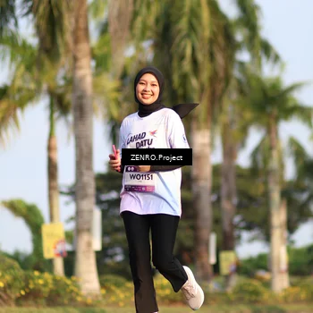 Runner Photo 7730585