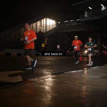 Runner Photo 7730601