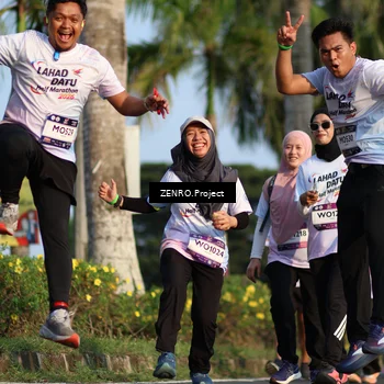 Runner Photo 7730619