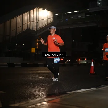 Runner Photo 7730620