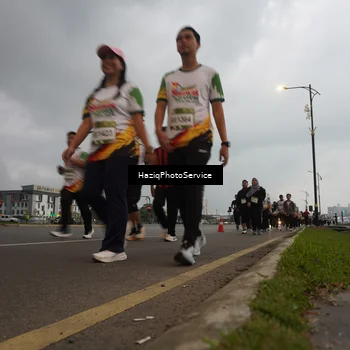 Runner Photo 7730621