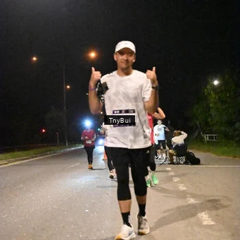 Runner Photo 7730622