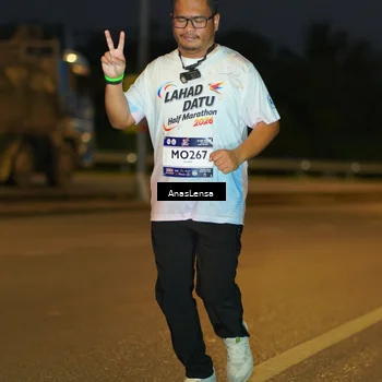 Runner Photo 7730634