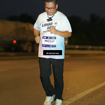 Runner Photo 7730635