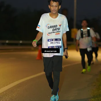 Runner Photo 7730656