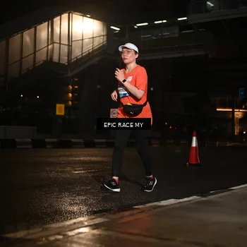 Runner Photo 7730658