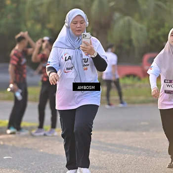 Runner Photo 7730664