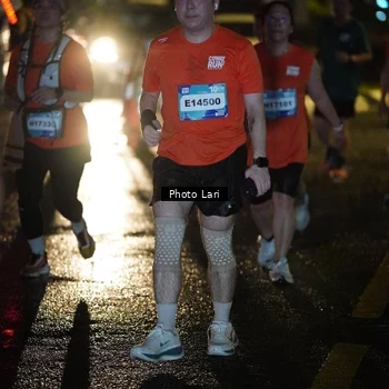 Runner Photo 7730678