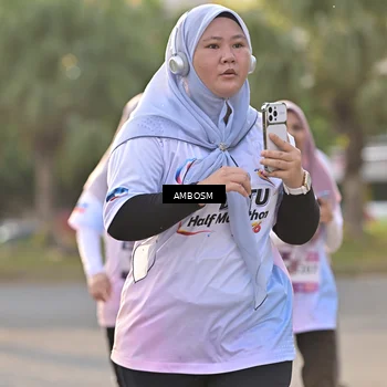 Runner Photo 7730682