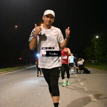 Runner Photo 7730692