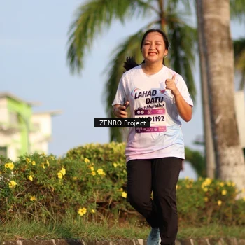 Runner Photo 7730758