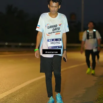 Runner Photo 7730763