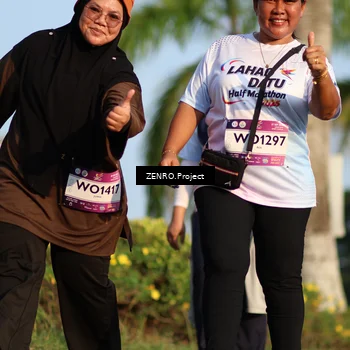 Runner Photo 7730779