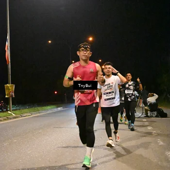 Runner Photo 7730783