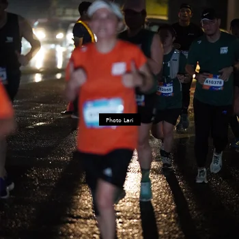 Runner Photo 7730784