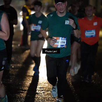 Runner Photo 7730802
