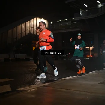 Runner Photo 7730810