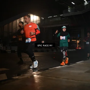Runner Photo 7730812